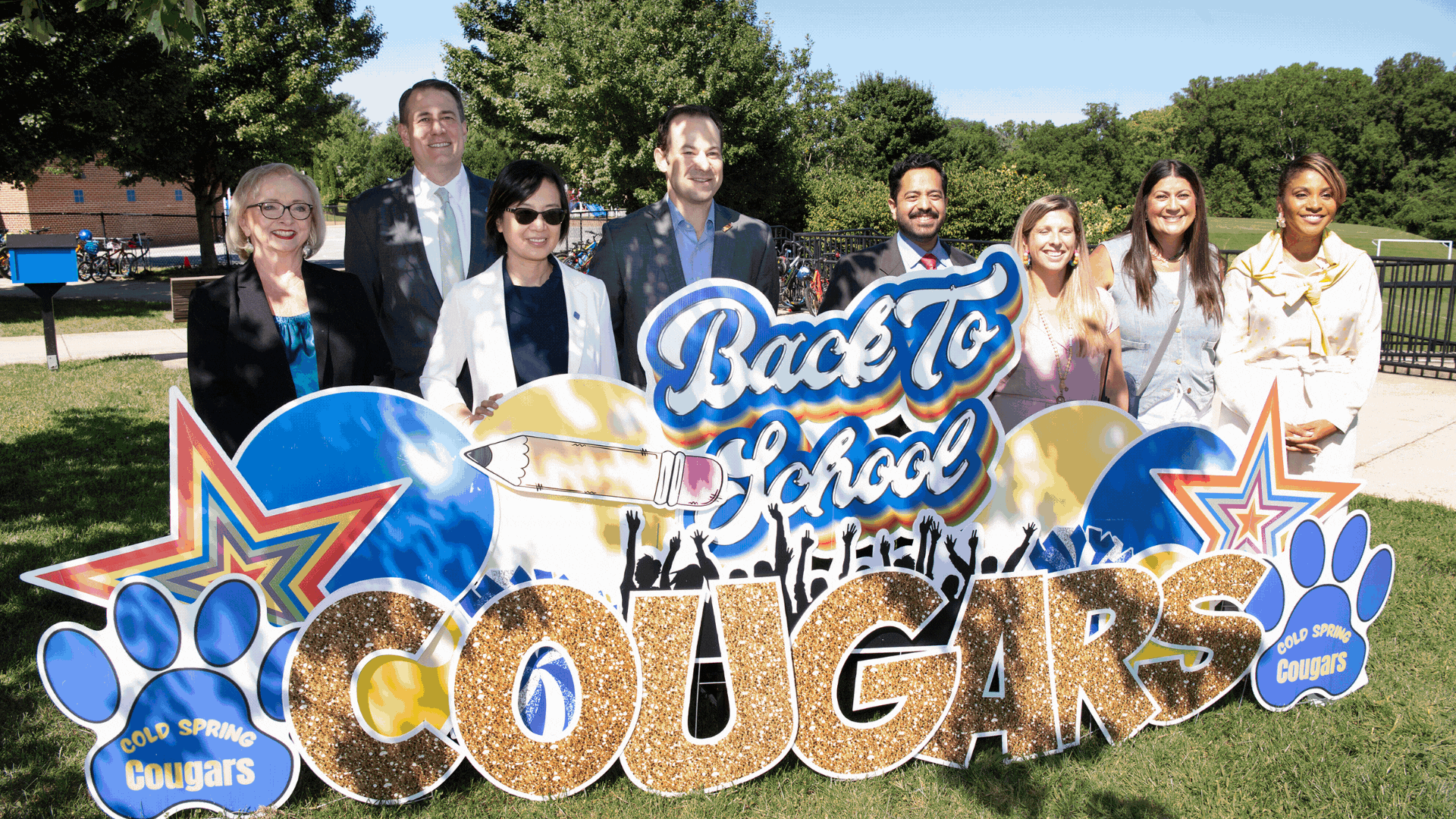 State Super Visit and First Lady.gif