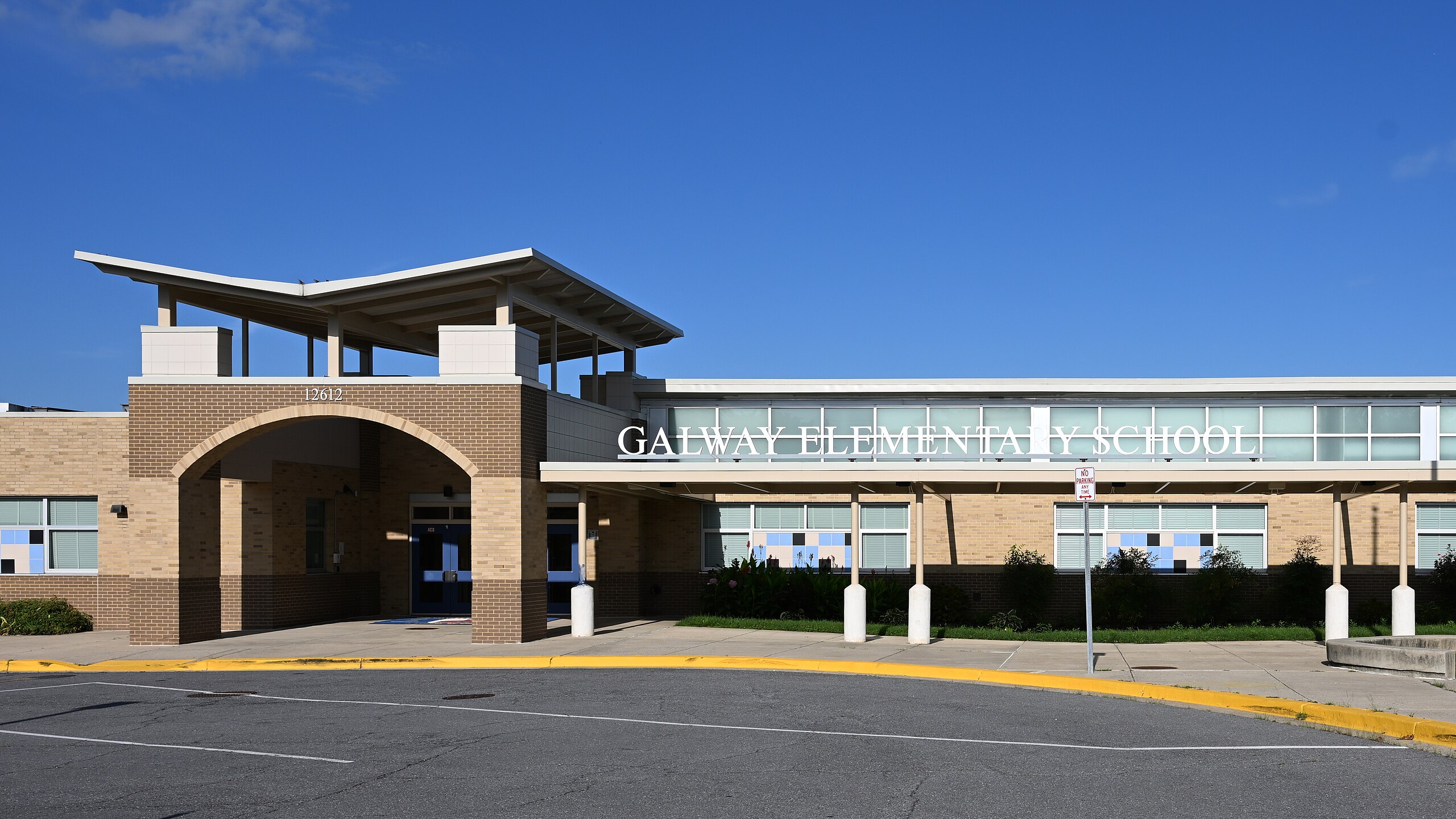 Galway_Elementary_School_entrance_Calverton_MD_MCPS_2023-08-16_08-43-22.jpg