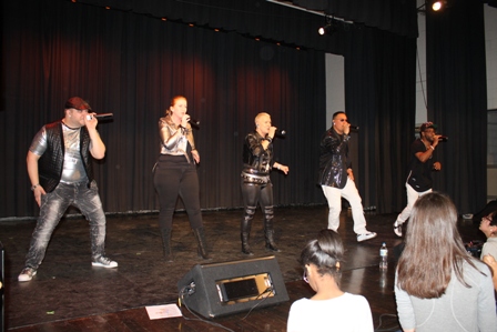 A Cappella Show Tour - 4B